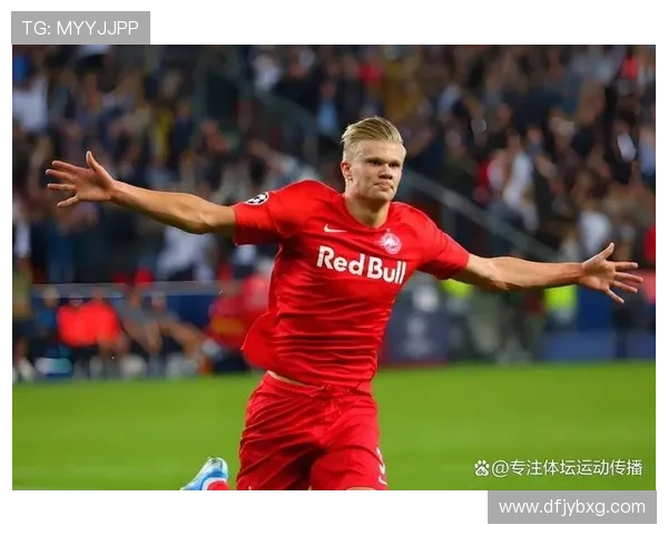 2025年全球足球球星排名一览:顶级球员的荣耀与竞争 2025年全球足球球星排名一览:顶级球员的荣耀与竞争